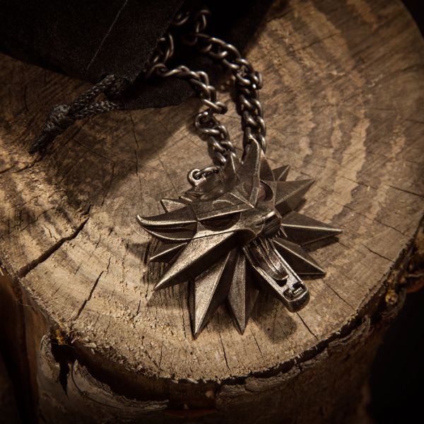 ♦ The Witcher 3: Wild Hunt Wolf Medallion Colar Lobo Medalhão Geralt